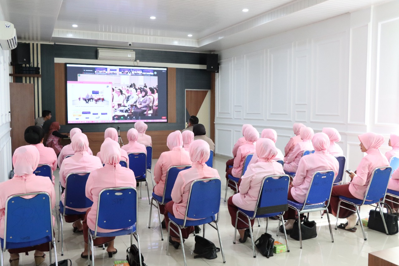 Ini Pesan Kapolri Untuk Para Untuk Para Istri Anggota Polisi