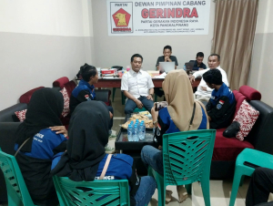 Himapol UBB Kunjungan ke DPC Gerindra Kota Pangkalpinang, Bangun Jaya: Mahasiswa Untuk Tidak Apatis