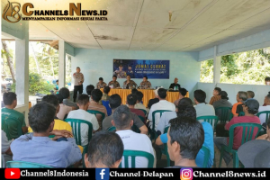 Jum’at Curhat di Desa Kundi, Kapolres Babar: “Prioritaskan Keselamatan”