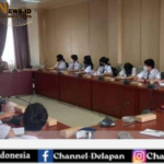 Akhmad Elvian Kenalkan Sistem Demokrasi ke Siswa SMP Budi Mulia