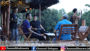 Kagumi Keindahan Bebek Emas, Pj Gubernur Suganda: Ini Indah Sekali