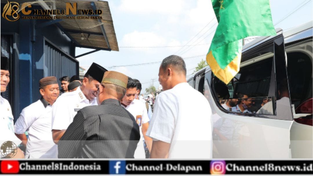 Pj Gubernur Suganda Bertakziah, Sampaikan Duka Cita Wafatnya Nico Plamonia