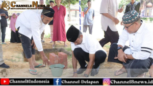 Bersama Para Tokoh-tokoh, Pj Gubernur Melakukan Peletakan Batu Pertama Pembangunan Masjid Ar Rohim