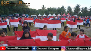 Pj Gubernur Suganda Kibarkan Bendera Merah Putih Bersama Warga Bintet