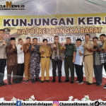 Kunjungi Gerobakan Pagi, Kapolres Babar: Mari Kita Bantu Perekonomian Rakyat