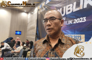 Aksi Pendukung Paslon 3 Acungkan Jari Saat Debat, Hasyim Asy’ari: Nanti Kita Akan Evaluasi