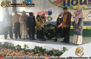 Hadiri Open House SD Islam Al-Azhar, Lusje Anneke: Kecerdasan Harus disertai Adab