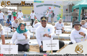 Tanam Cabai Serentak di Kabupaten Bangka, Pj Gubernur Safrizal ZA : Kawal Ketahanan Pangan sampai di Tingkat Rumah Tangga