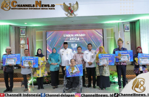 Hadiri UMKM Award 2024 Pj Gubernur Babel Apresiasi UP2K