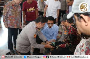 HUT Humas Polri ke-73 Polda Metro Jaya Berikan Bantuan Kaki Palsu