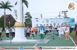 Senam Bersama dan Penanaman Bibit, Pj Gubernur Sugito Rayakan HUT Kepulauan Bangka Belitung Dengan Penuh Semangat