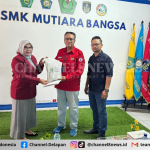 SMK Mutiara Bangsa Gelar Kelas Industri, Perkenalkan Desain Komunikasi Visual dan Kode Etik Jurnalistik