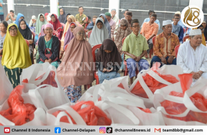 Sobat Aksi Ramadhan Kementerian BUMN dan PT Timah Berbagi Paket Sembako untuk Puluhan Lansia di Bangka Barat