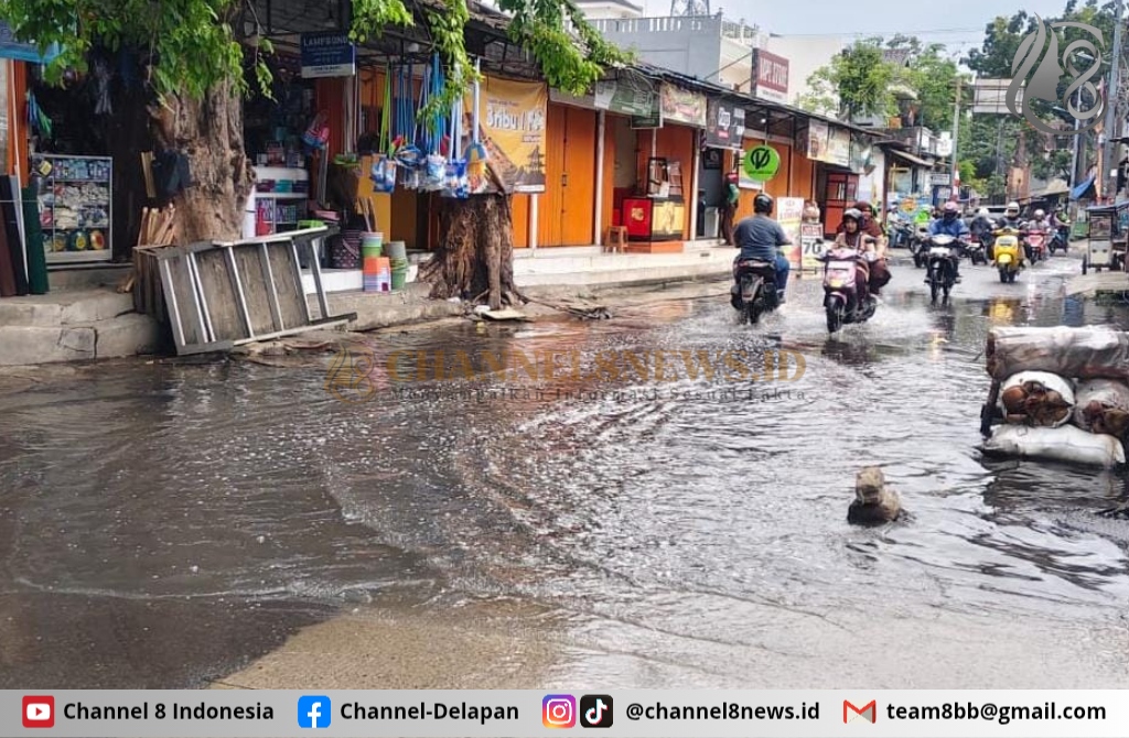 Pakuwon Tergenang, Warga Tuding Tidak Ada Ketegasan dari Pemkot Jakbar