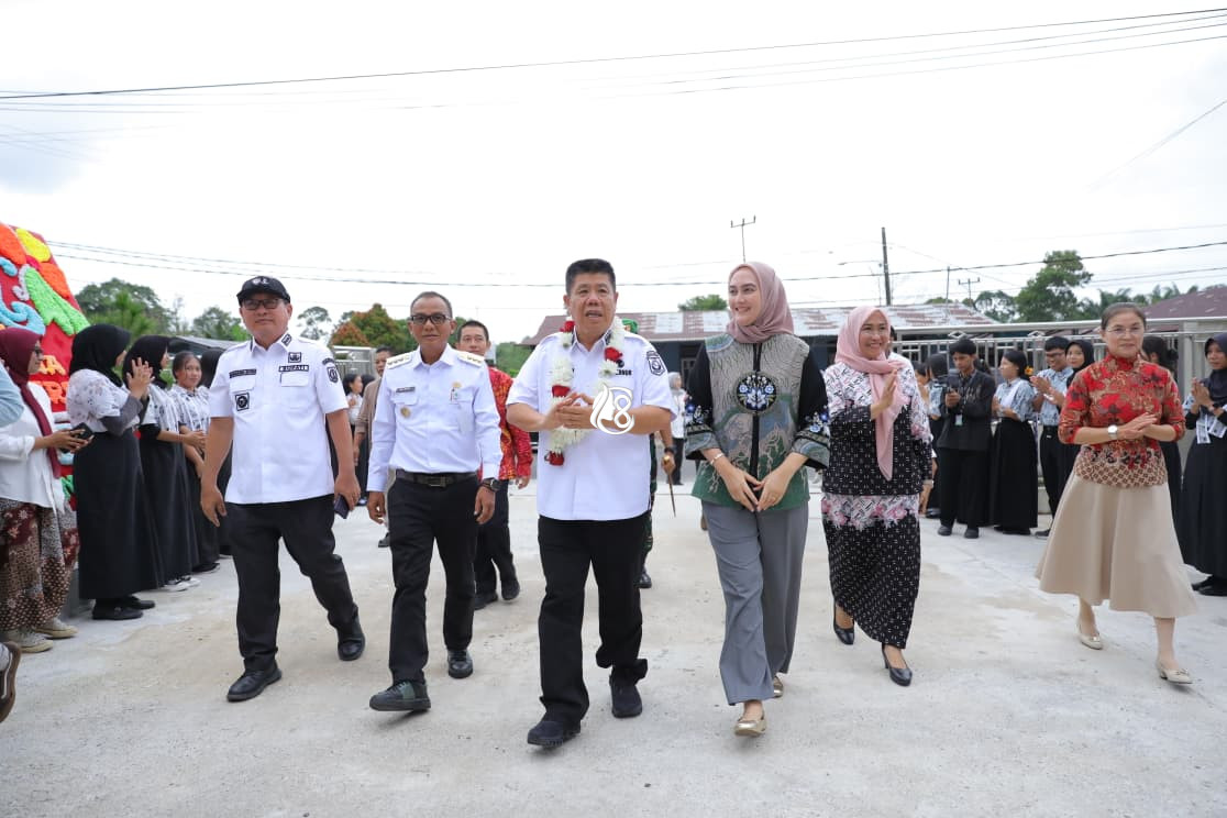 Peresmian Gedung Baru SMA Keluarga Universal Belitung, Gubernur Hidayat Dorong Sekolah Negeri dan Swasta Bersaing Sehat