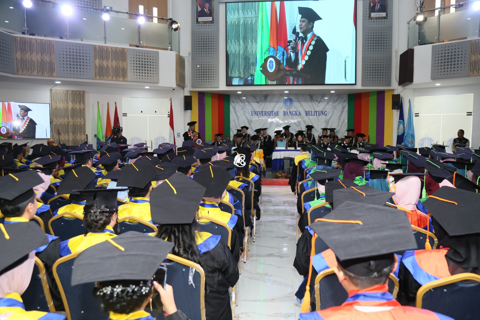 Gelar Wisuda XXXV, UBB Cetak Lulusan Terbanyak Sepanjang Sejarah