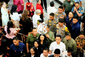 Pastikan Keamanan Misa Malam Natal, Kakorsabhara Baharkam Polri Dampingi Kapolri Tinjau Gereja Katedral dan Immanuel