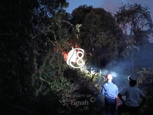 Gerak Cepat PT Timah Tbk Bantu Warga Padamkan Kebakaran Lahan