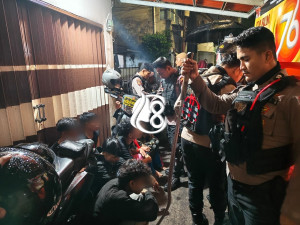 Respon Cepat Aduan 110: Polisi Amankan 7 Remaja, Diduga Hendak Tawuran di Palmerah