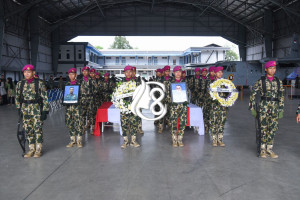 Pangkormar Pimpin Pelepasan Dua Jenazah Prajurit Marinir TNI AL, Total 10 Prajurit Telah Ditemukan