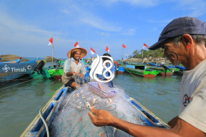 Perkuat Kesejahteraan Nelayan PT Timah Beri Program Pemberdayaan dan Perlindungan Sosial