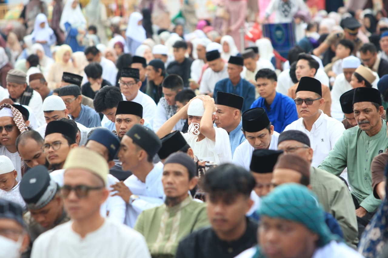 Salat Idulfitri 1447 H Kembali Digelar di Ruang Publik Kota Pangkalpinang, Ribuan Warga Padati Taman Merdeka