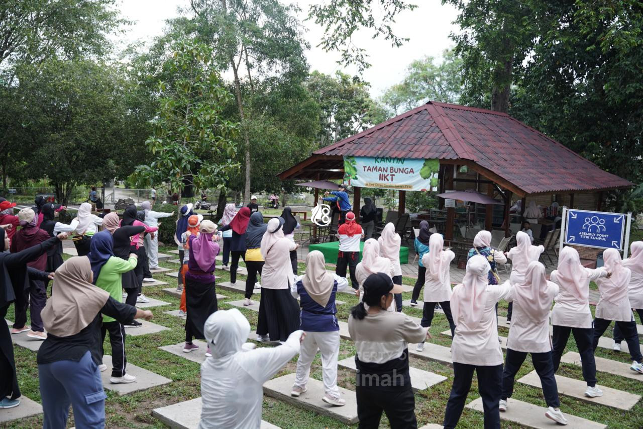 Ratusan Warga Antusias Ikuti Senam Sehat Bersama PT Timah di Ruang Terbuka Hijau