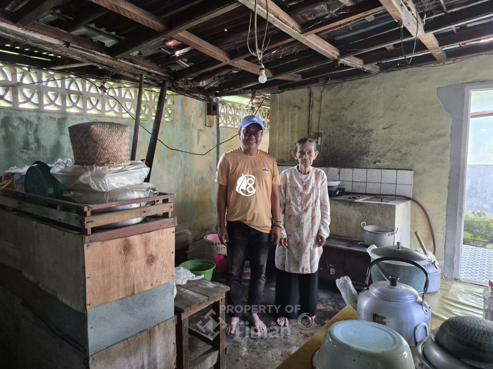 Wujudkan Kepedulian Sosial bagi Masyarakat Rentan PT Timah Renovasi Dapur Warga Lansia di Belitung