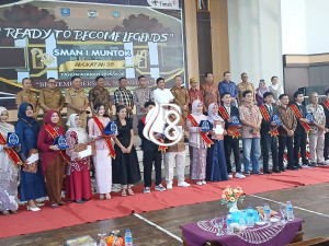 Dukungan Nyata PT Timah Fasilitasi Pelepasan Siswa SMAN 1 Mentok