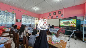PT Timah dan DLH Bangka Barat Edukasi Pelajar Kelola Sampah Plastik Jadi Ecobrick
