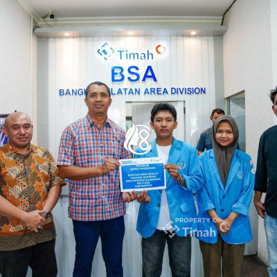 Perkuat Literasi dan Pemberdayaan Masyarakat Pesisir PT Timah Dukung Program Bina Desa Mahasiswa UBB
