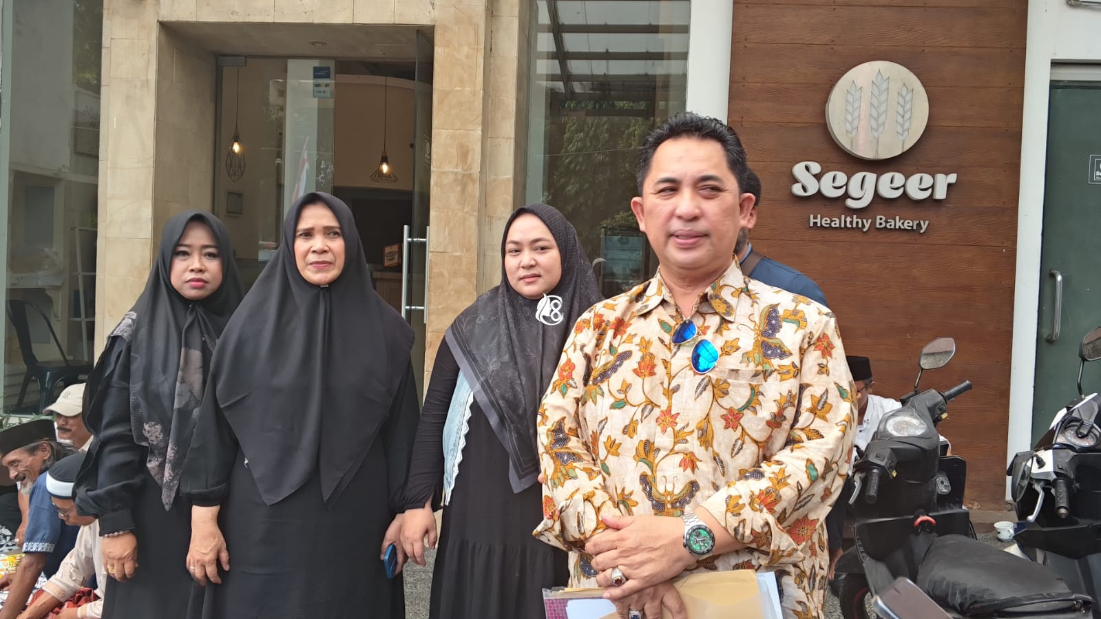 Kuasa Hukum Termohon Minta PN Jakarta Barat Tunda Eksekusi Toko Segeer Bakery