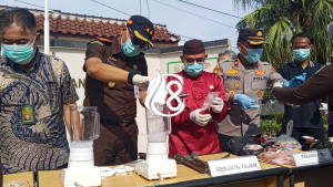Kejari Bangka Tengah Musnahkan Barang Bukti 111 Perkara, Sabu 334 Gram hingga 134 Butir Ekstasi Dimusnahkan