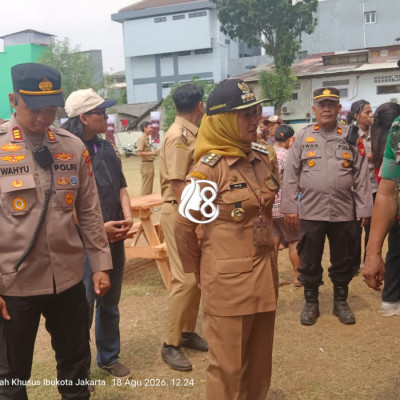 Pastikan Pelayanan Publik Berjalan Baik Wali Kota Jakarta Barat Kunjungi Pesta Rakyat di Tambora