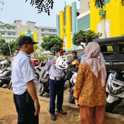 Dishub DKI Jakarta Tinjau Parkir Liar Depan RS Hermina Kalideres