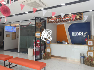 Sambut HUT ke-81 RI, BRI BO Mangga Dua Semarakkan Kantor dengan Nuansa Merah Putih