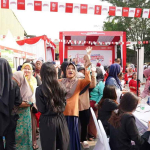 Warga Pasar Malaka Rorotan Antusias Meriahkan Semarak Merah Putih BRI Region 6
