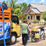 Kemarau Bikin Sumur Warga Sungailiat Mengering, PT Timah Kirim 7 Ton Air Bersih