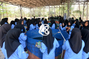 Belajar dari Lahan Pascatambang, Siswa SMK IT Jamalullail Belinyu Kenali Teknologi Bioflok di Air Jangkang