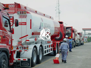 Dukung Pertamina Patra Niaga Optimalkan Penyaluran BBM di Makassar, Elnusa Petrofin Tambah Armada dan Personel Lintas Daerah