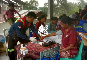 Akses Kesehatan Terkendala Pascagempa, PT Timah Turun Langsung Layani 151 Warga di Pelosok Ende