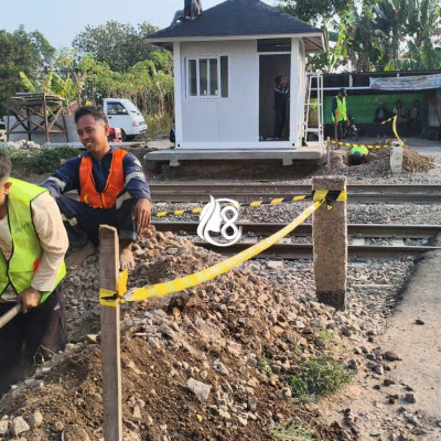 KAI Daop 2 Bandung Fokus Keselamatan Perjalanan Kereta di Perlintasan Sebidang